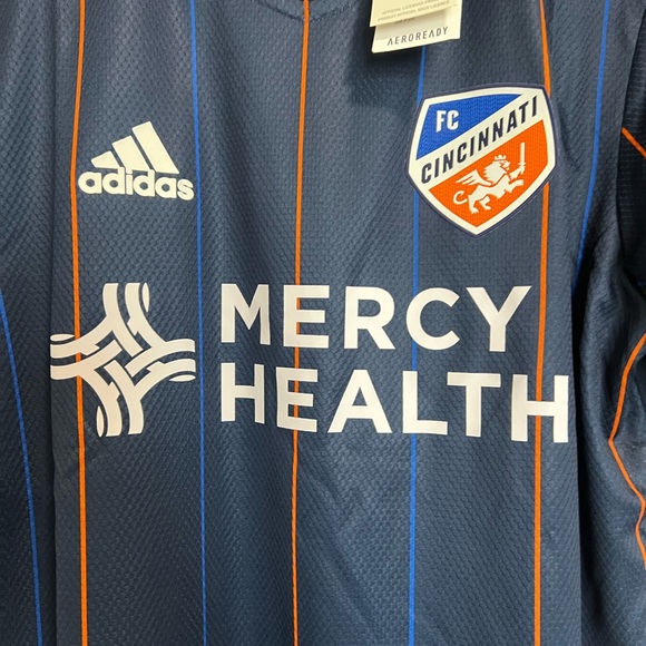 FC Cincinnati MLS Official Soccer Jersey - Picture 8 of 12